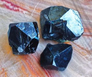 Hematite stone for healing anger